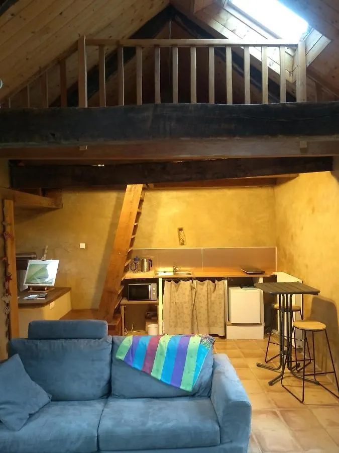 Guest house Chaleureuse Maisonnette Hotel Loperec