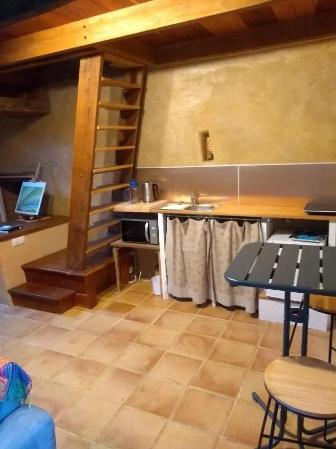 Guest house Chaleureuse Maisonnette Hotel Loperec